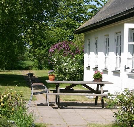 Holmehuset Bed & Breakfast Kalundborg Bagian luar foto