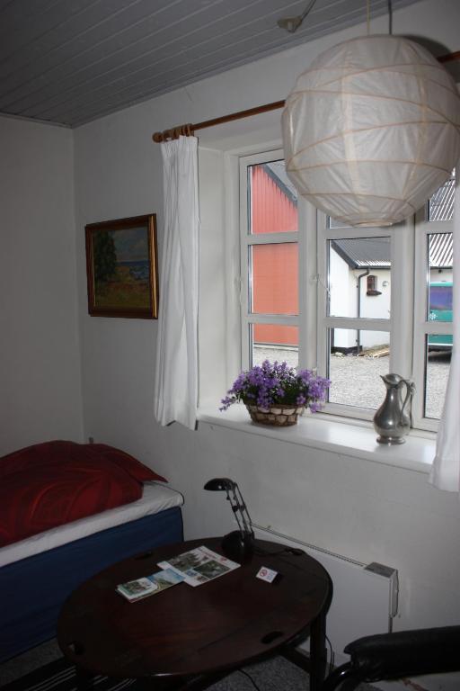 Holmehuset Bed & Breakfast Kalundborg Ruang foto